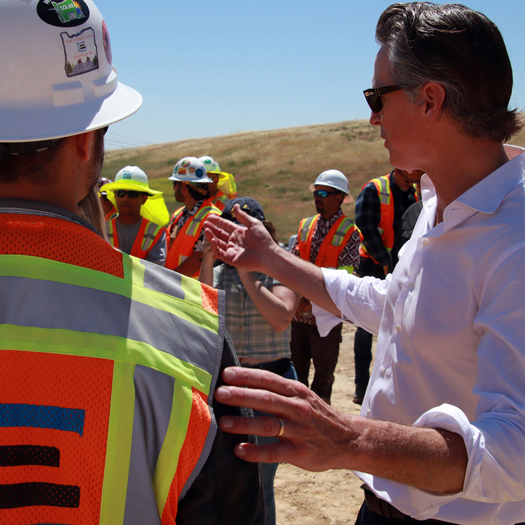 Gavin Newsom visits Proxima solar site